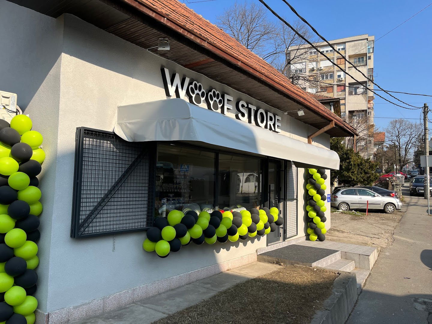 Woof Store