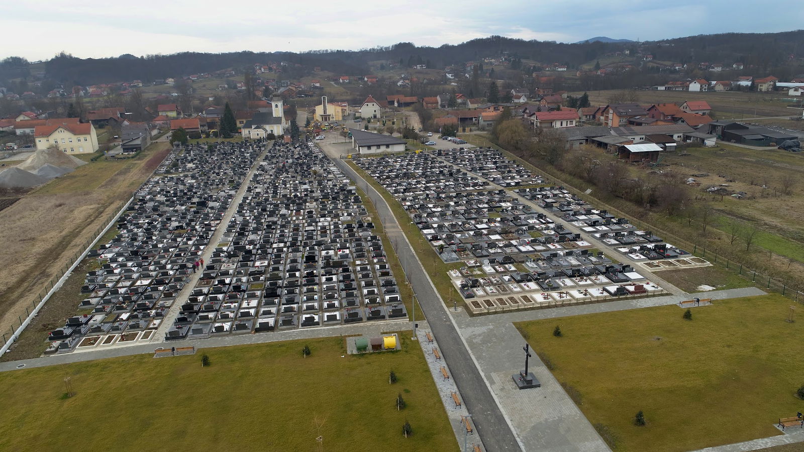 Karlovac, Hrnetić cemetery