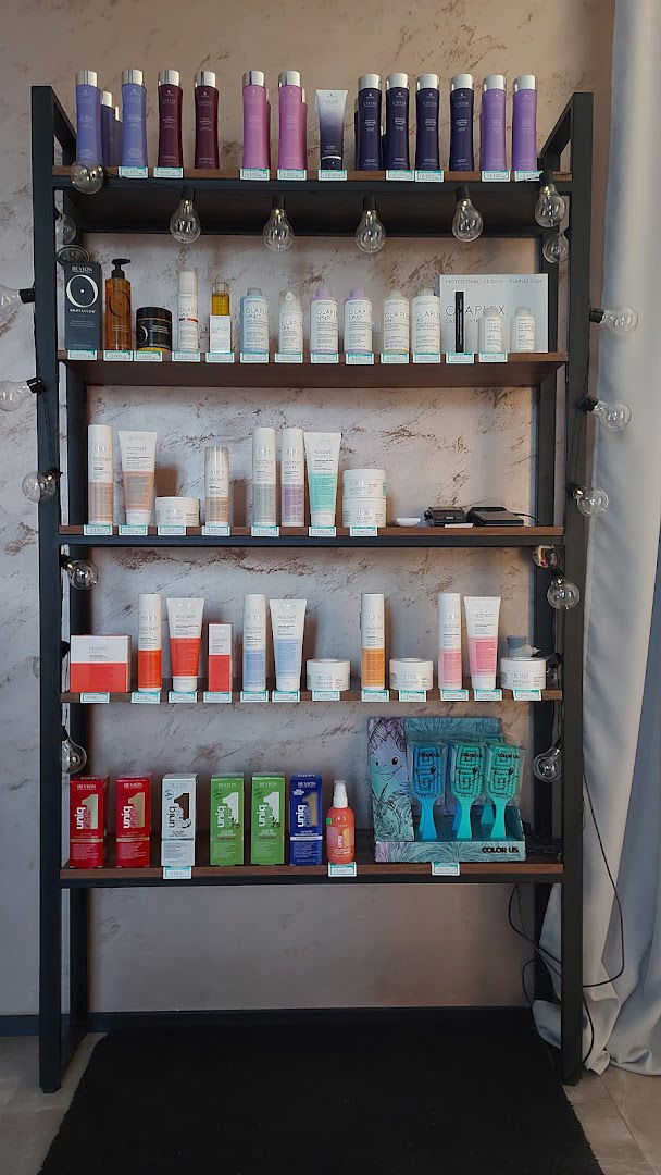 WIZARD • Frizersko-Kozmetički Salon