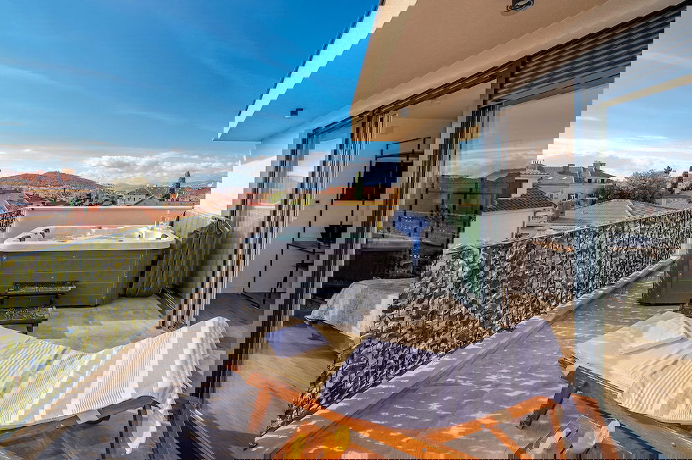 Seven Seas Residence