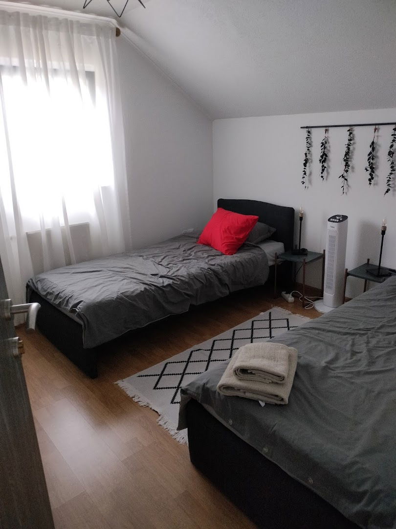 Artisan House Meraki