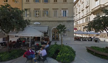 Rooms Rijeka CENTER Theater