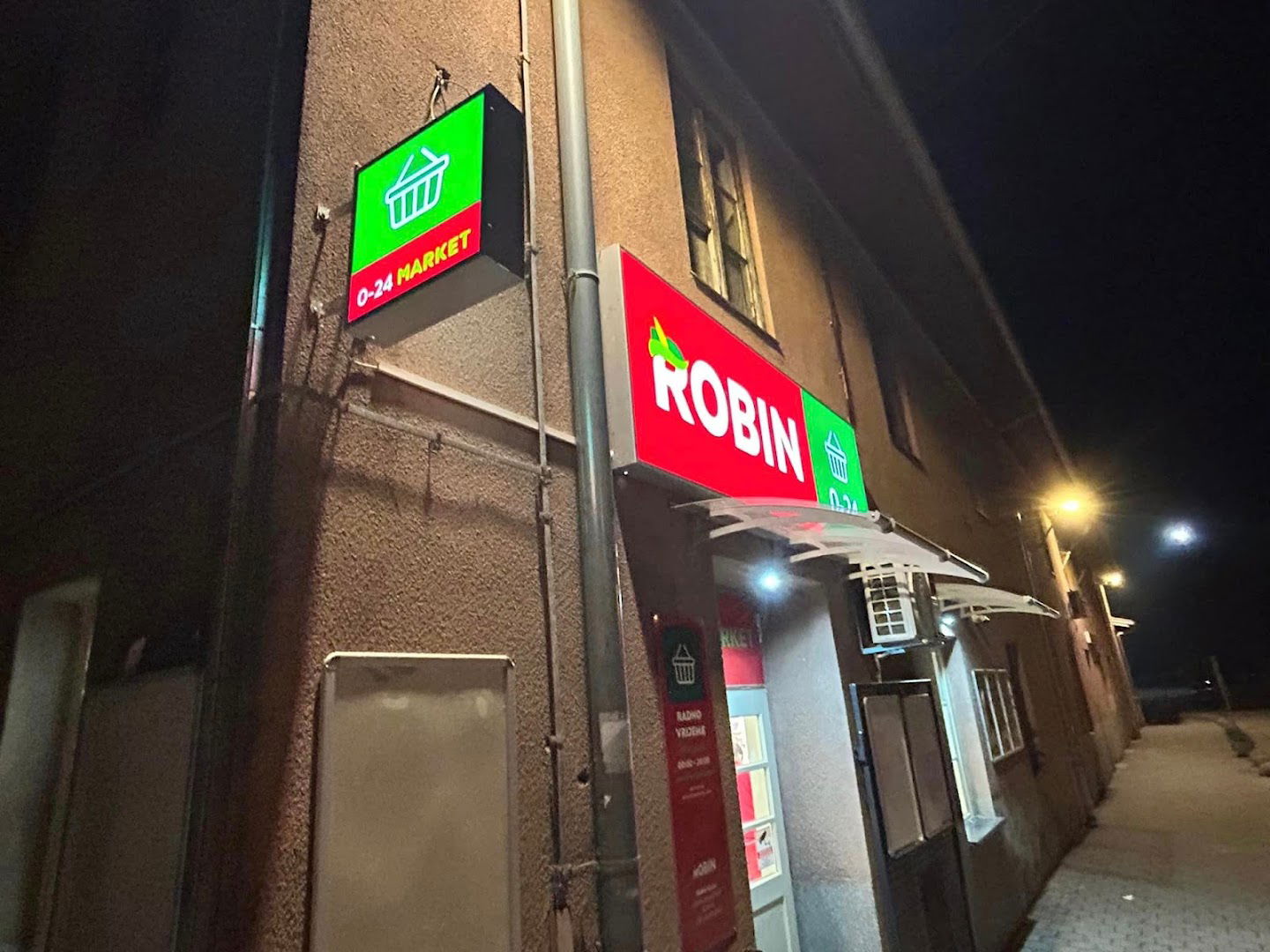 Robin Market 58 0-24 H