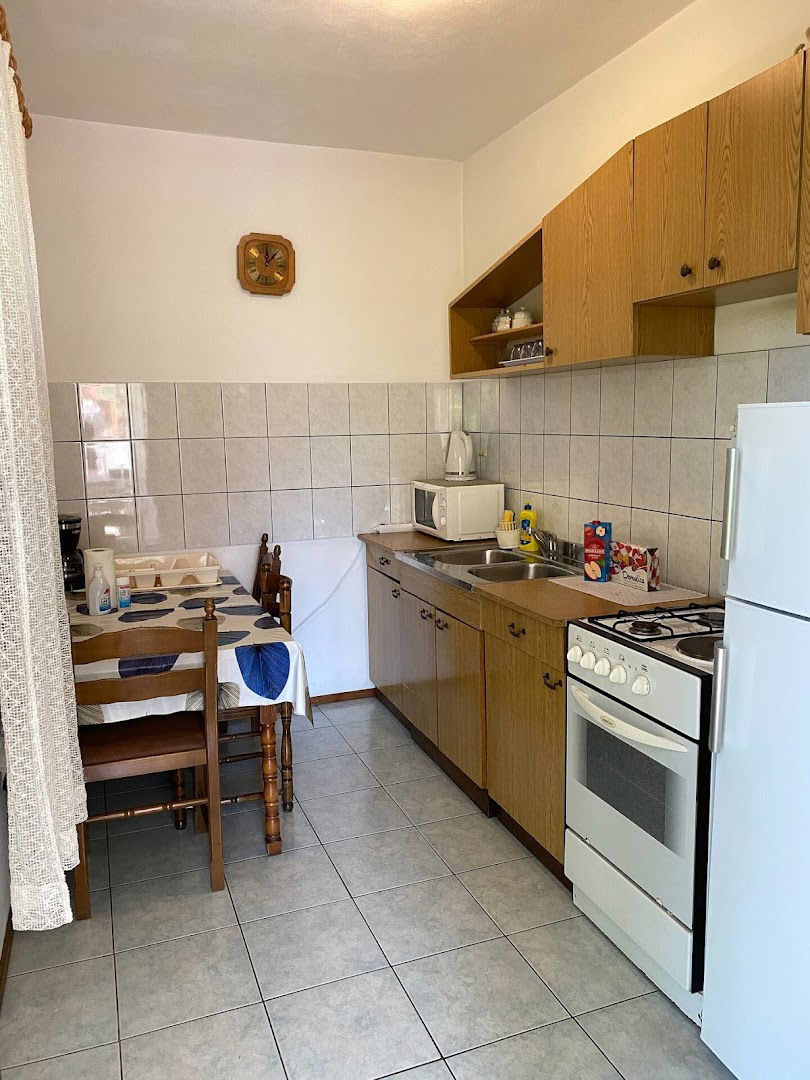 Cozy Apartments in Zadar with Olive Garden