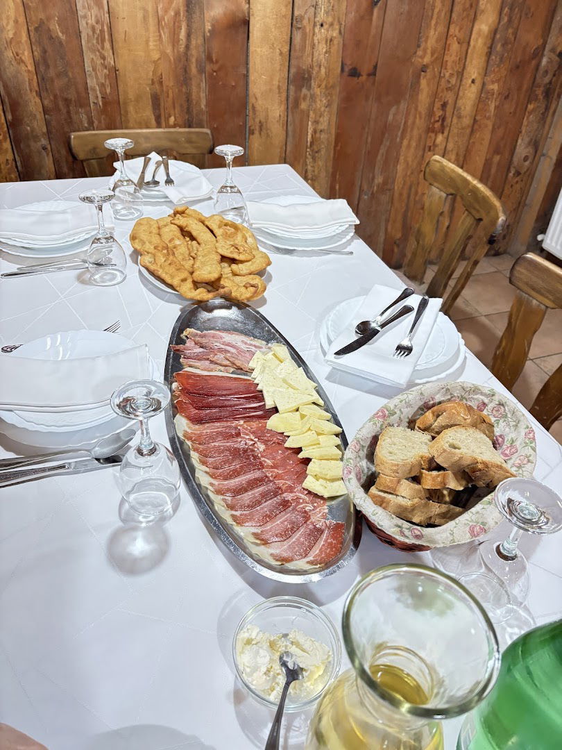 Seljačko domaćinstvo „GOLA BRDA“