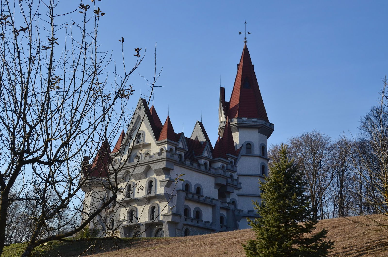 Hrvatski zavod za zdravstveno osiguranje, Područni ured Krapina, Ispostava Pregrada