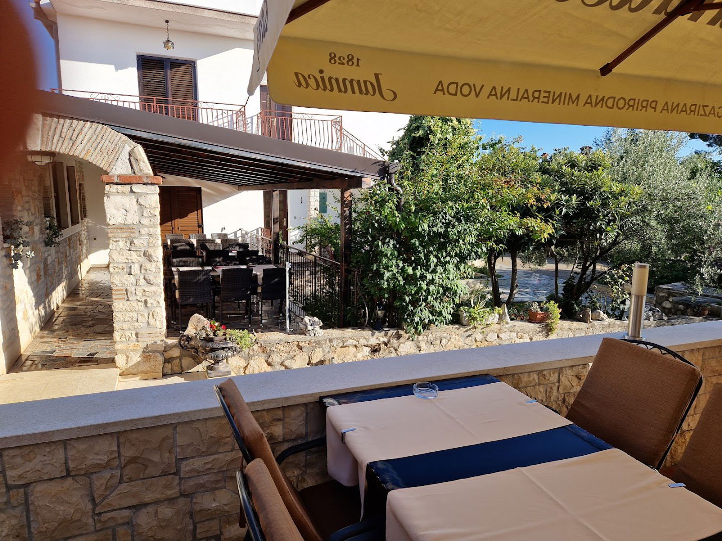 "Žardin" Traditional Restaurant