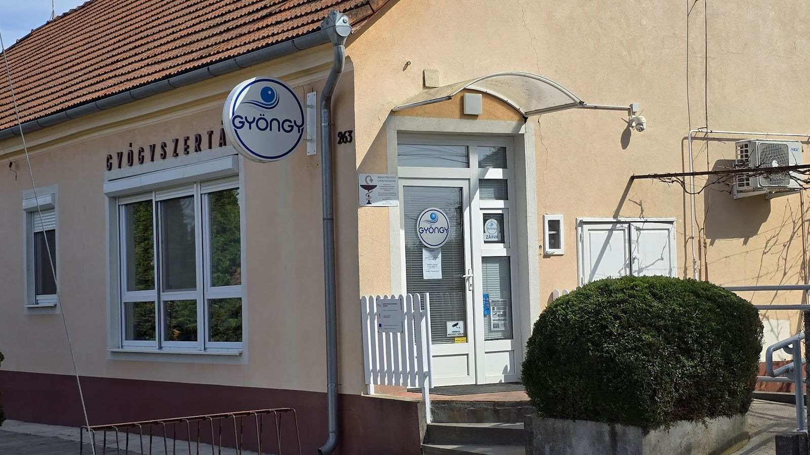 Aranykehely Gyógyszertár - Csokonya Patika Bt.