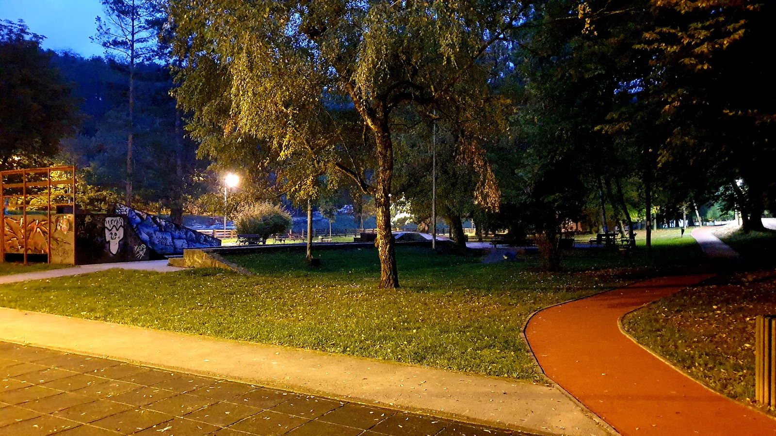 Skate Park “Pećina (Cave)”