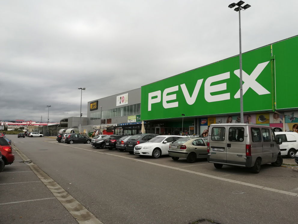 Pevex