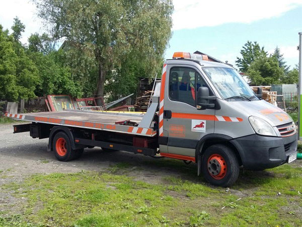 Vučna služba Auto Cuki