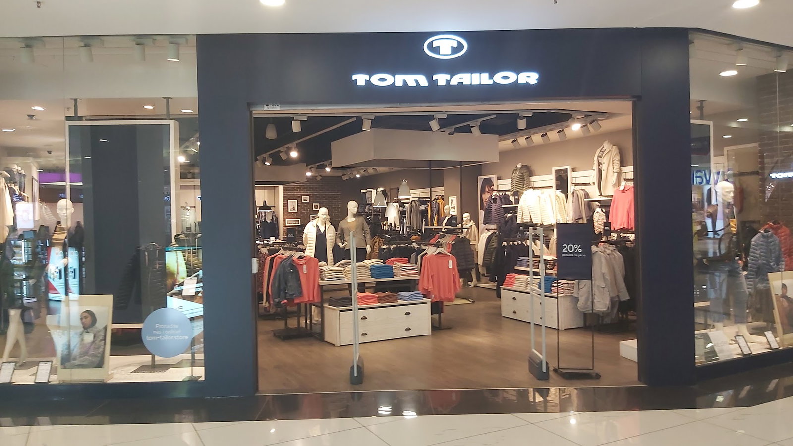 TOM TAILOR Stadion Shopping Centar