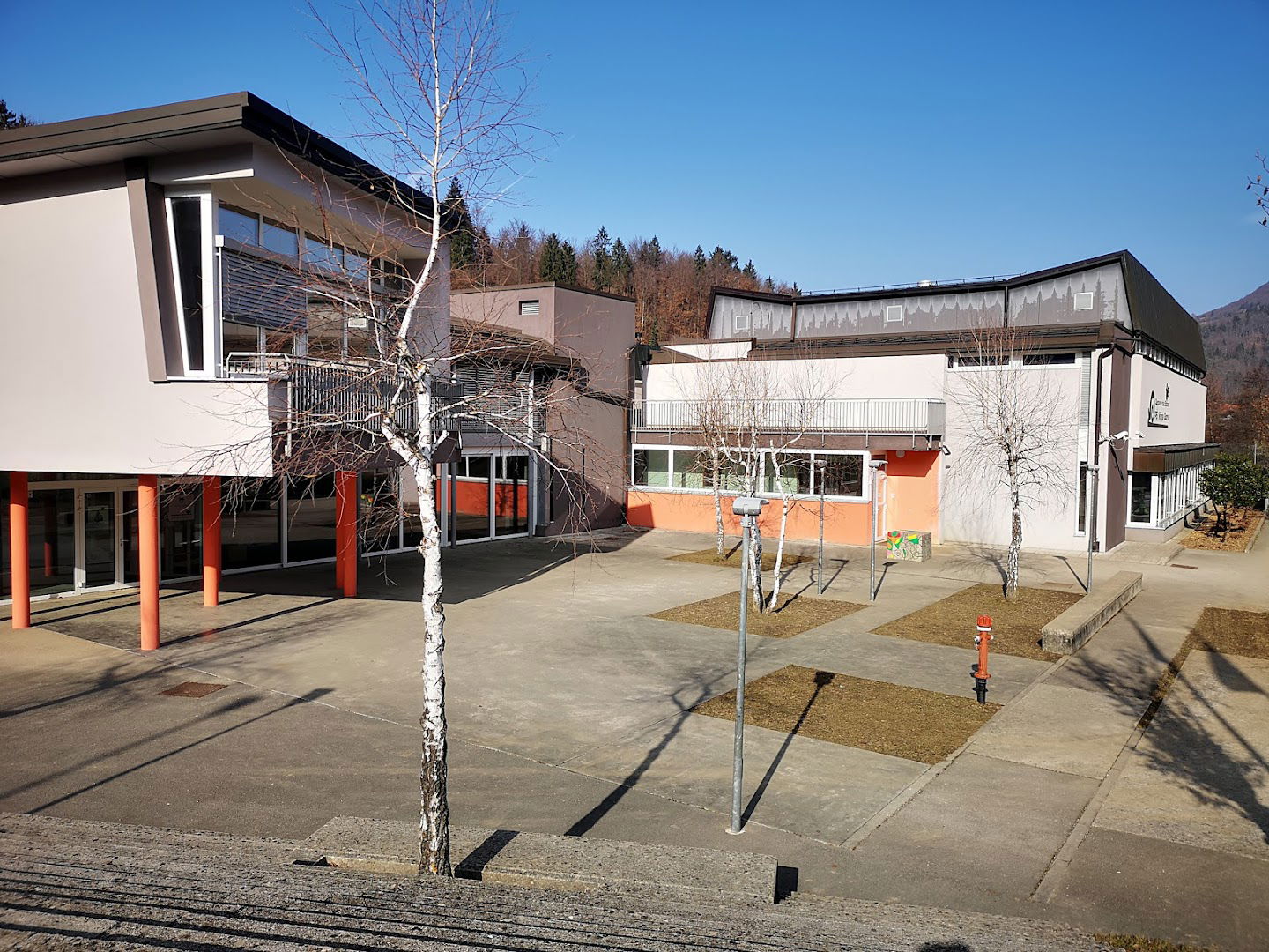 Višnja Gora Branch School - Stična Primary School