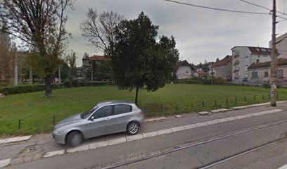 Такси станица "Клуз"