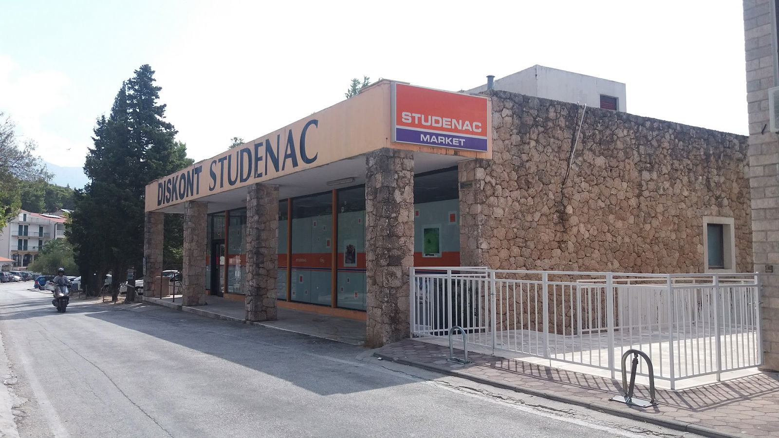 Studenac Market