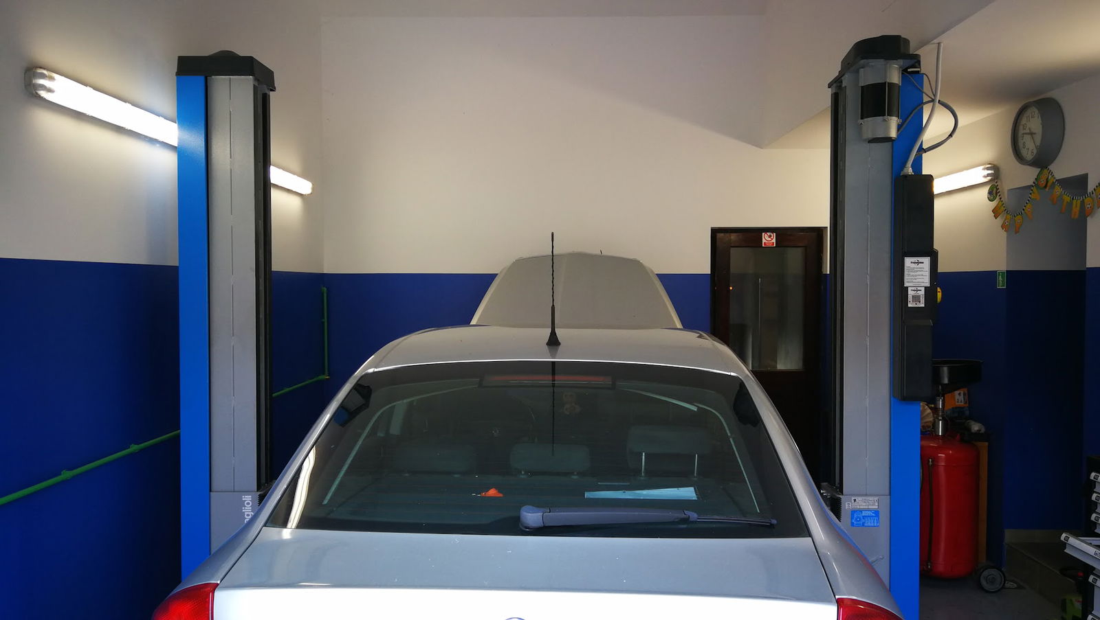 Automehaničar Crevar