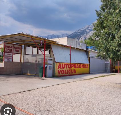 Autopraonica Volicija, Makarska