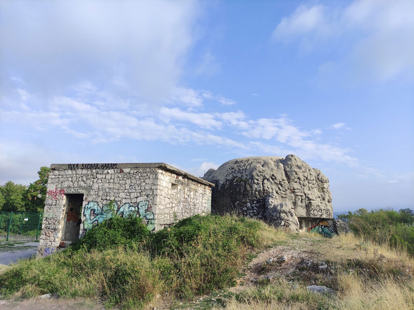 talijanska borbena utvrda Monte Lesco (Veli vrh) WW2