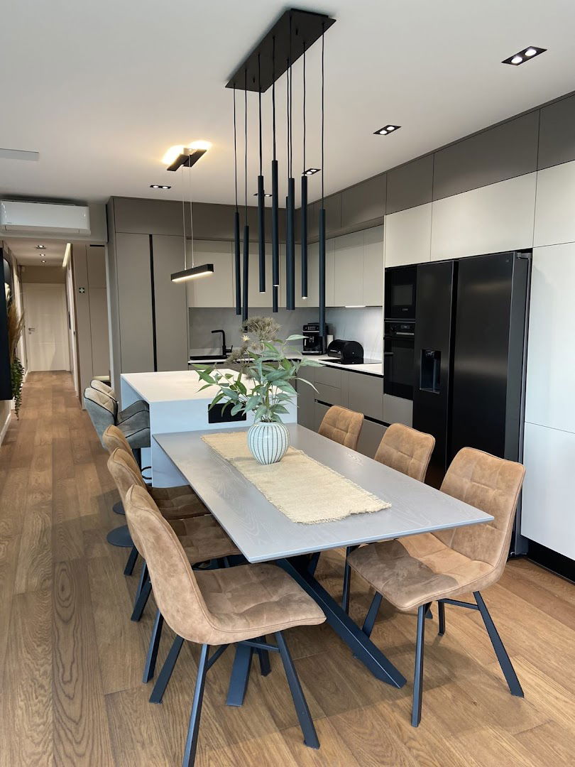 DS SAD ILI NIKAD j.d.o.o.