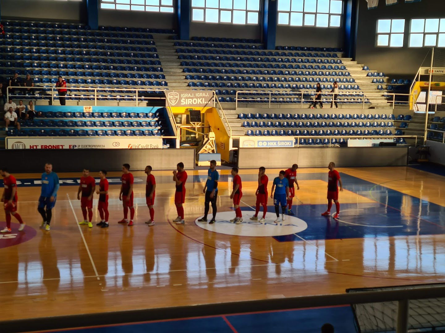 Športska dvorana Pecara