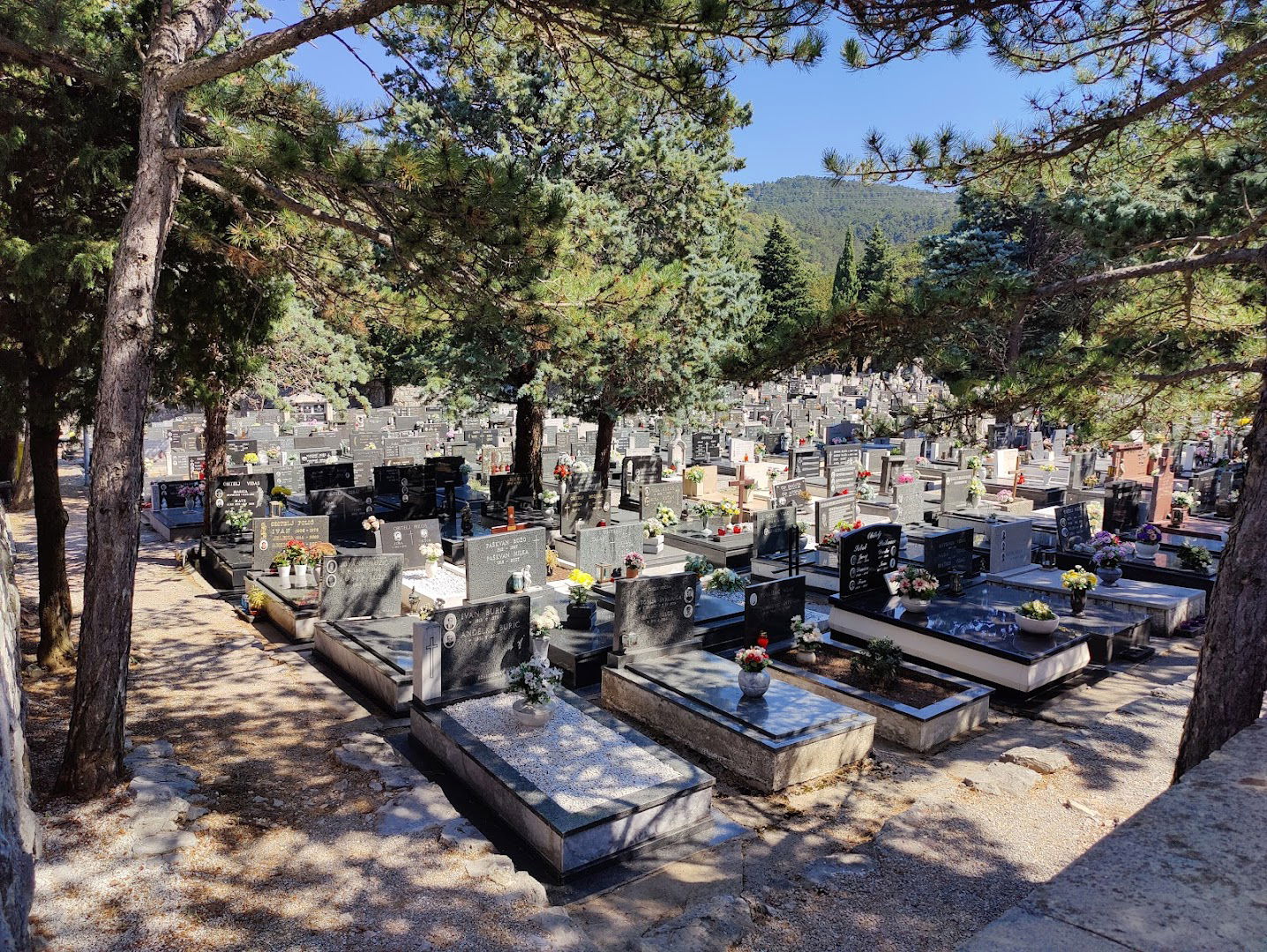 Hreljin cemetery