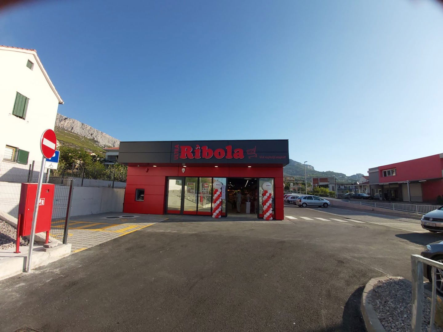 Ribola 80 Supermarket