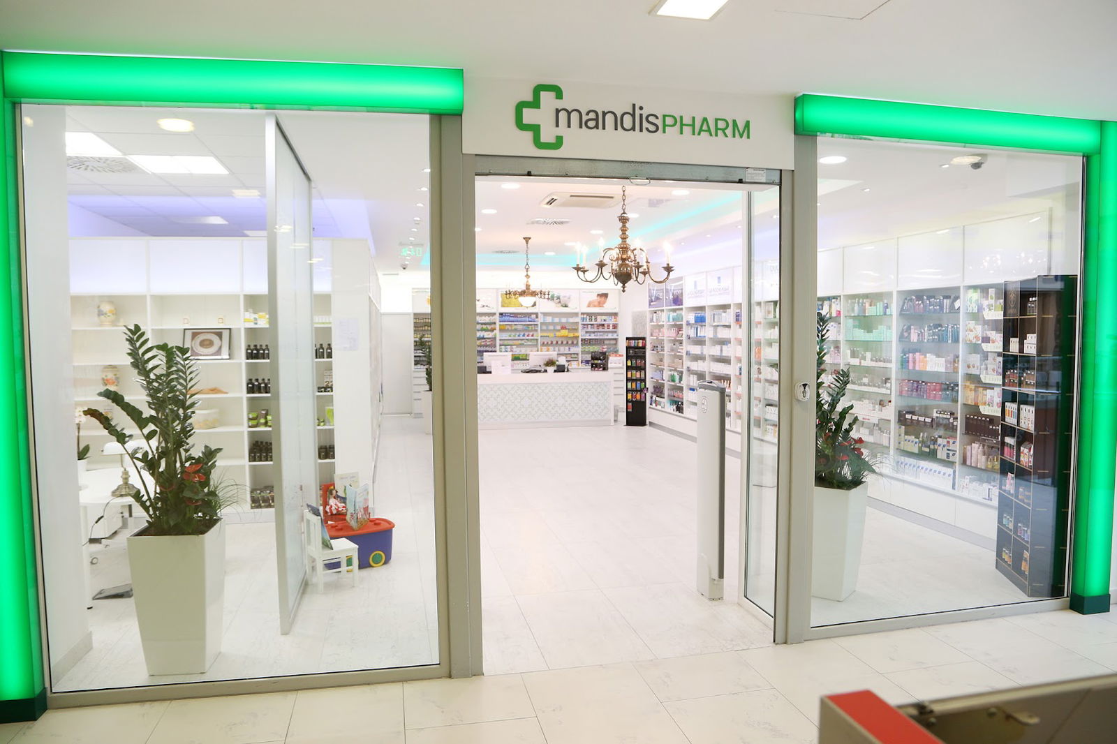 Mandis-pharm Zagreb - City Center One West