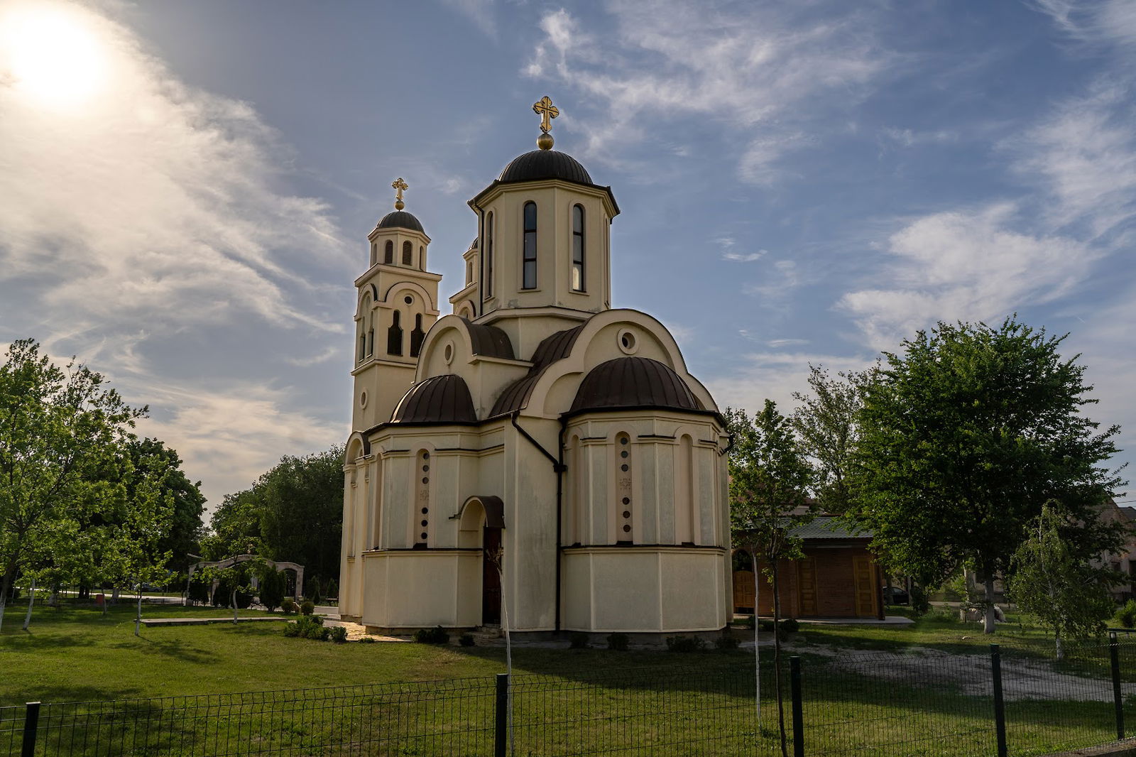Српска православна црква Васкрсења Христовог