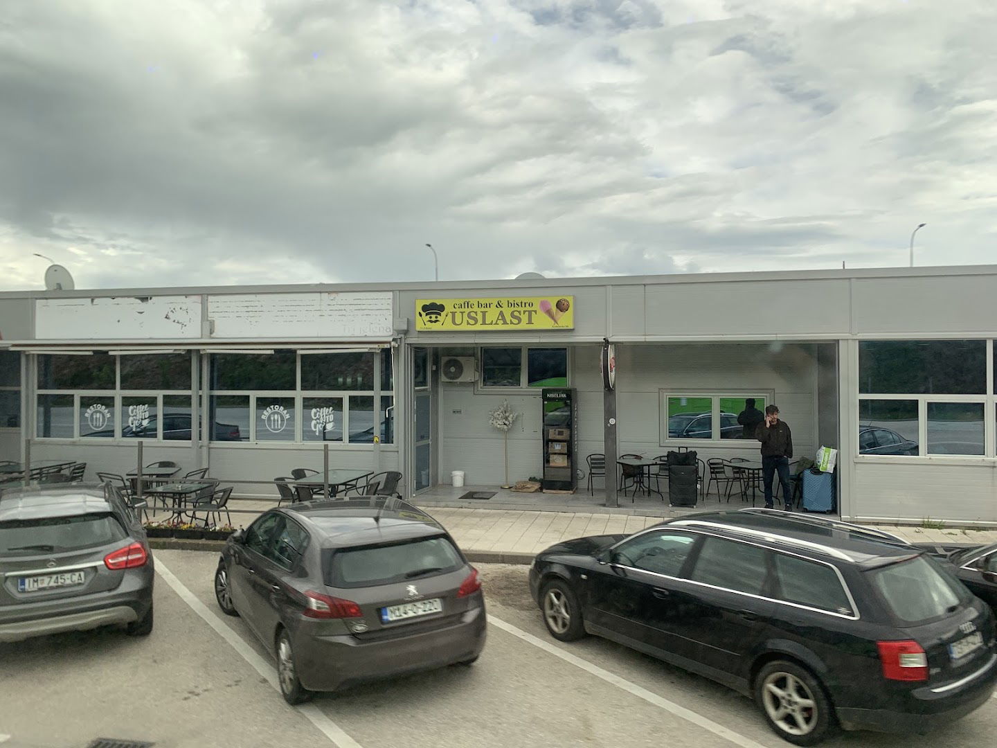 Caffe Bar & Bistro Uslast