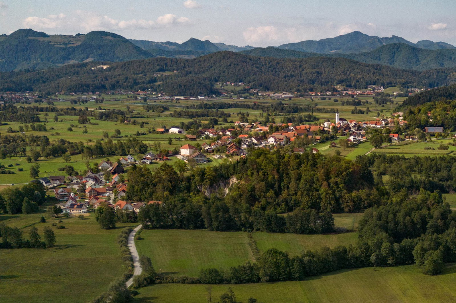 OŠ Log - Dragomer; podružnica Bevke