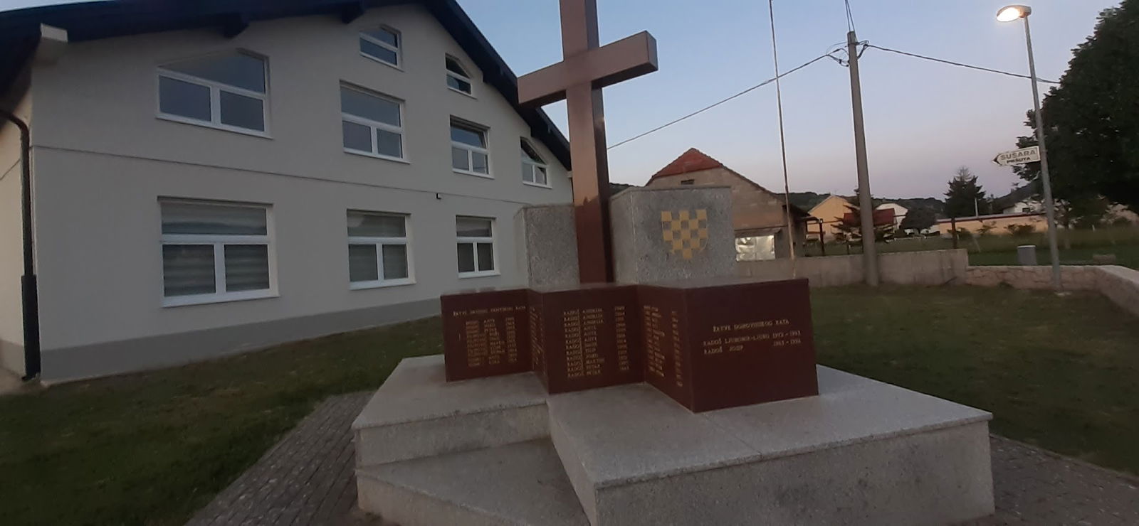 Osnovna škola Ljubomira Ljube Radoš