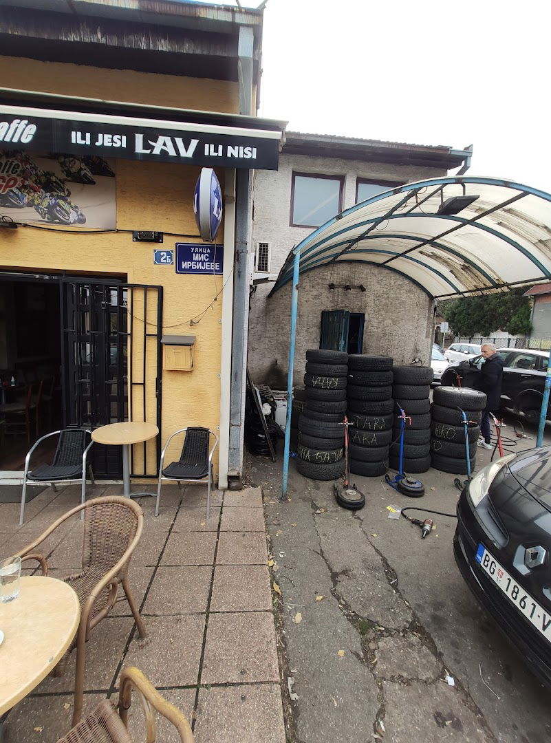 Vulkanizer Mića Ortega