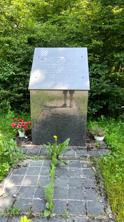 Spomenik poginulim u Domovinskom ratu