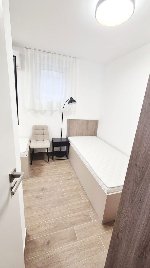 "House X" House for rent