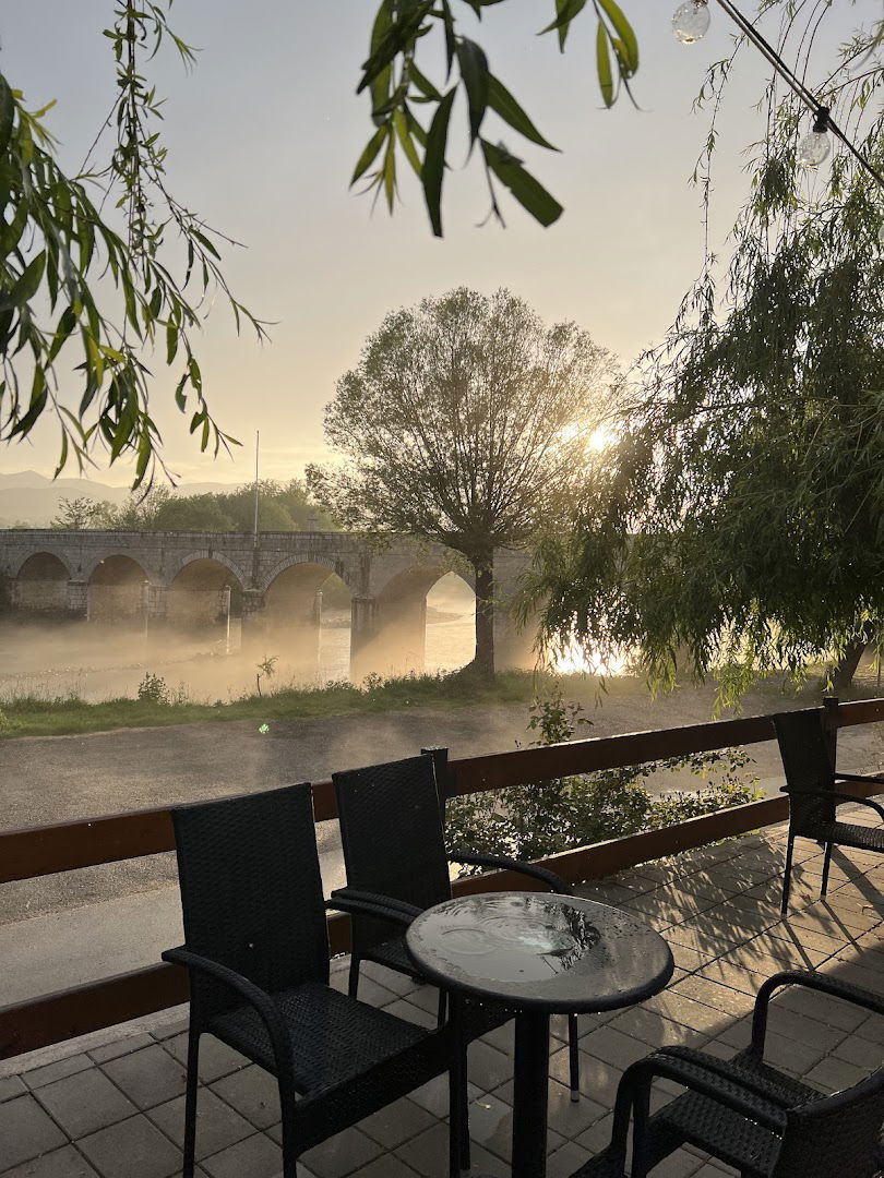 Restoran Stari Most Panj