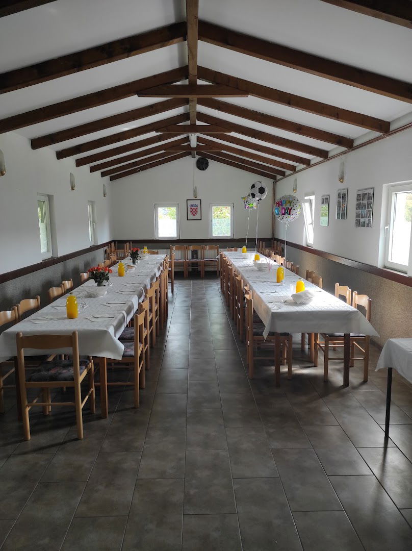 Društveni dom Kletište