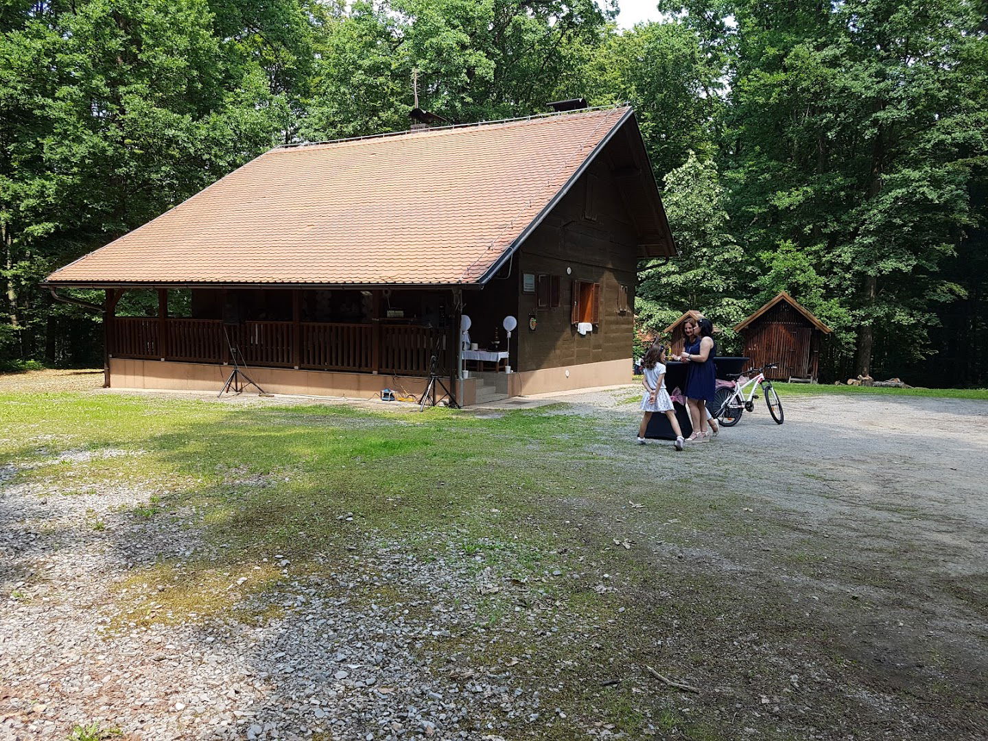 Lugarnica Jamaričko Brdo