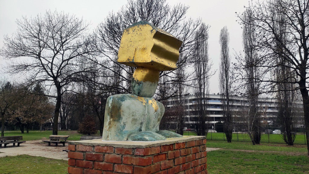 Skulptura "Međaš" Zlatka Boureka