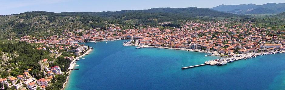 Apartment Mikulina Luka direct on the beach