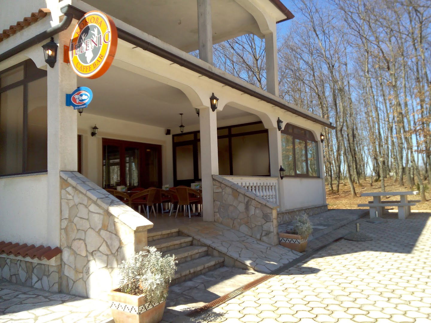 Restoran Caffe bar - Konoba Jelenić