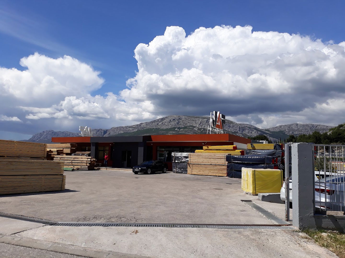 J.u.A. Frischeis d.o.o.