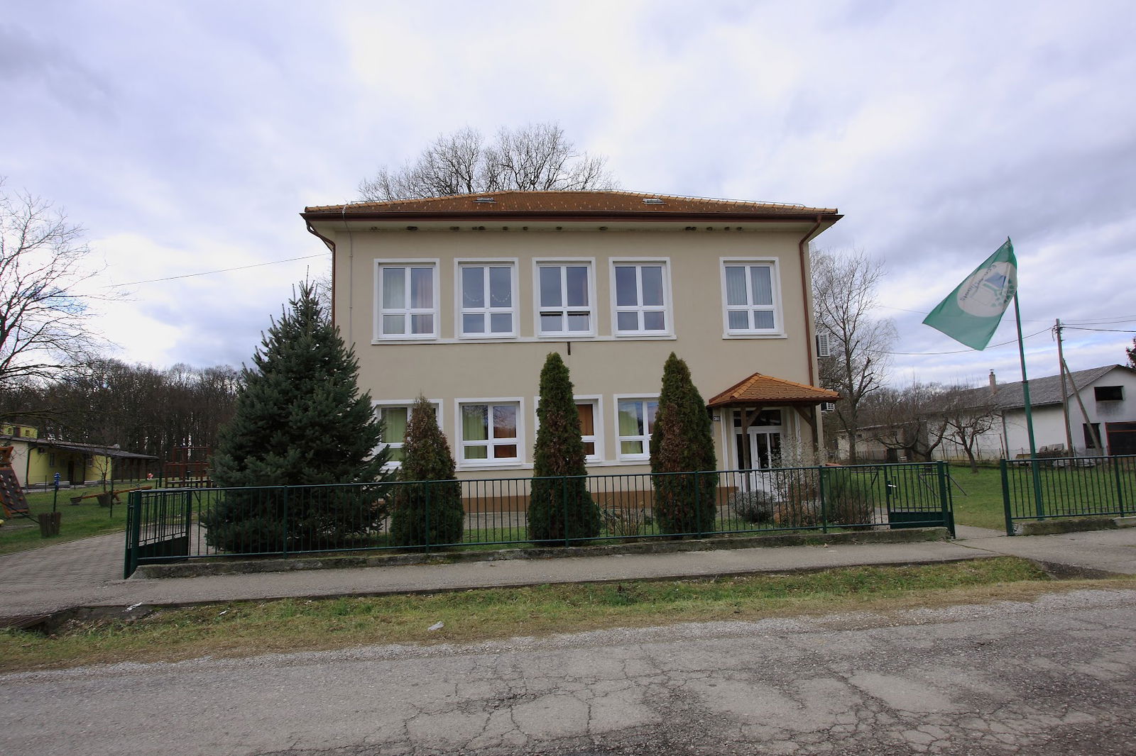 Elementary School Rakitovec