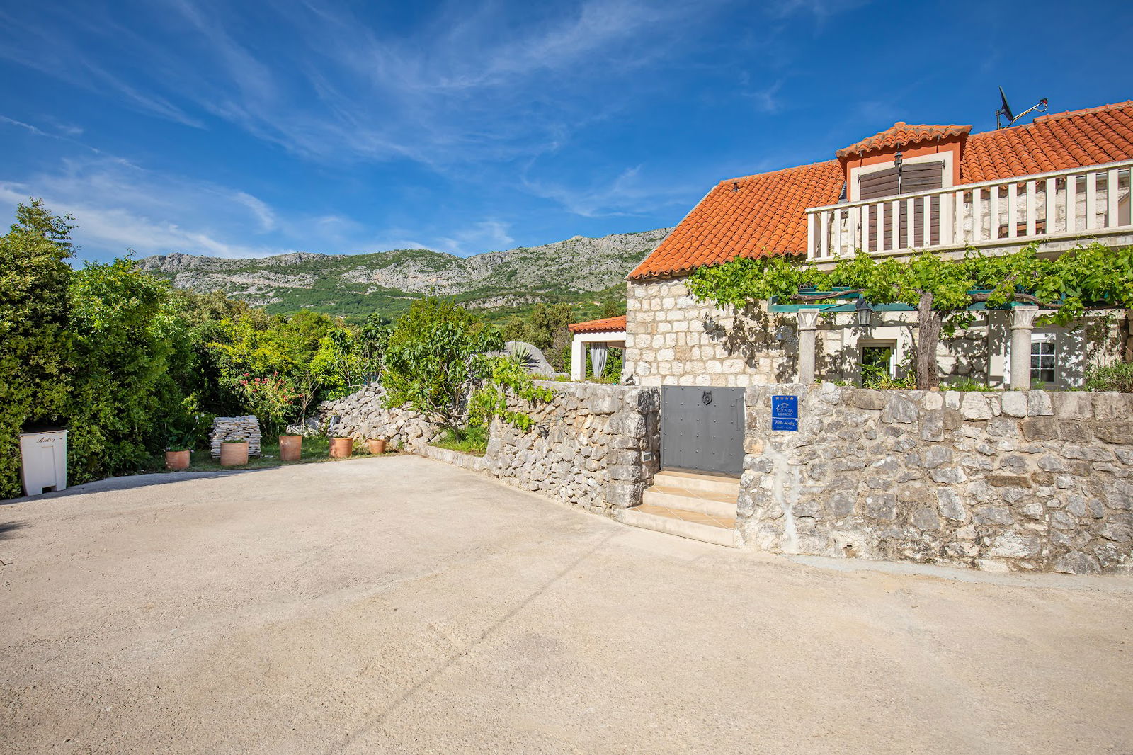 Villa Antiq