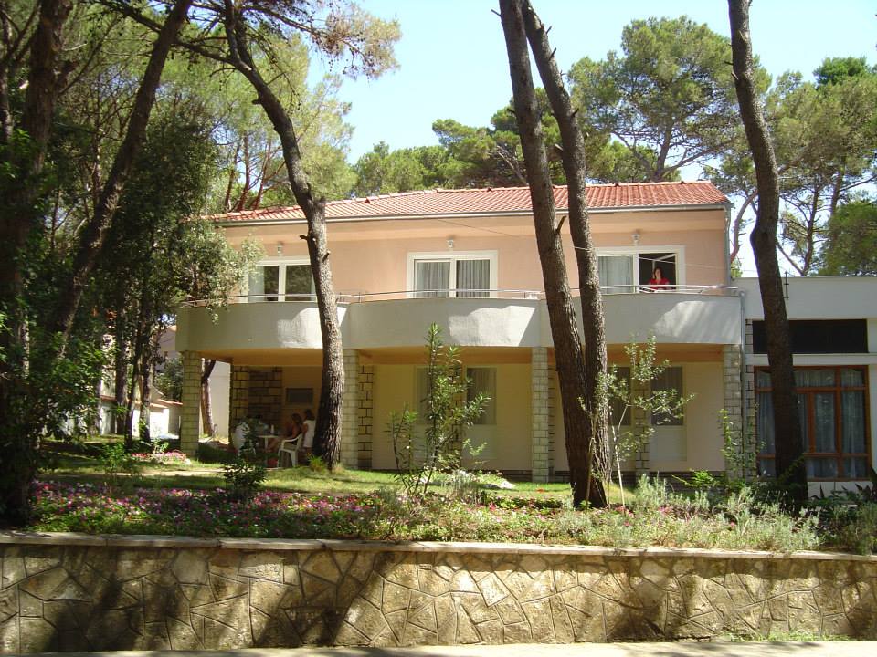 Diana & Josip Mobile Homes