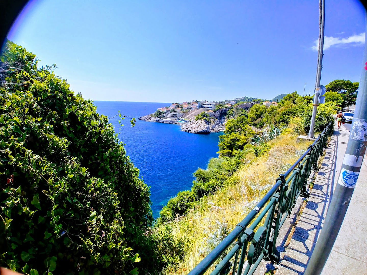 Yellow Room Guesthouse