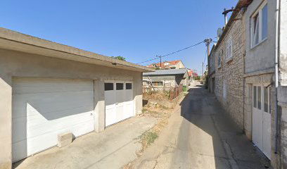 Cosy Sun-Splashed Bedroom