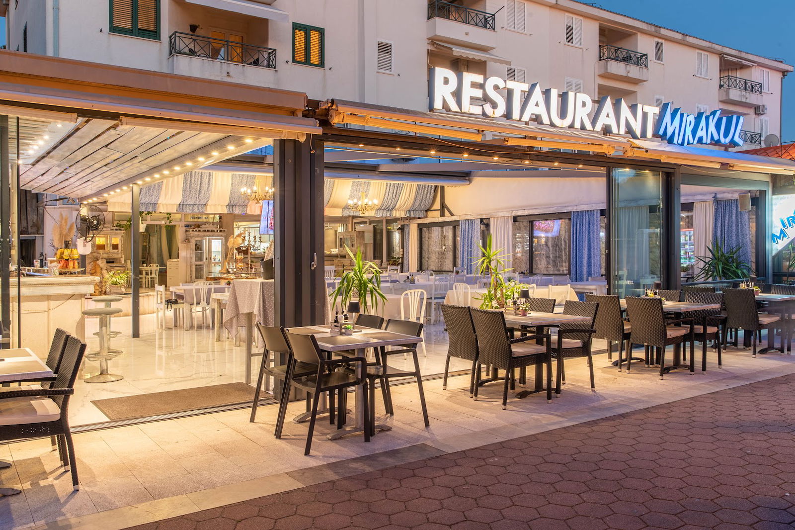 Restaurant Mirakul Makarska