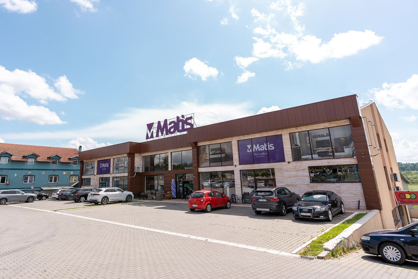 Salon nameštaja Matis Mladenovac