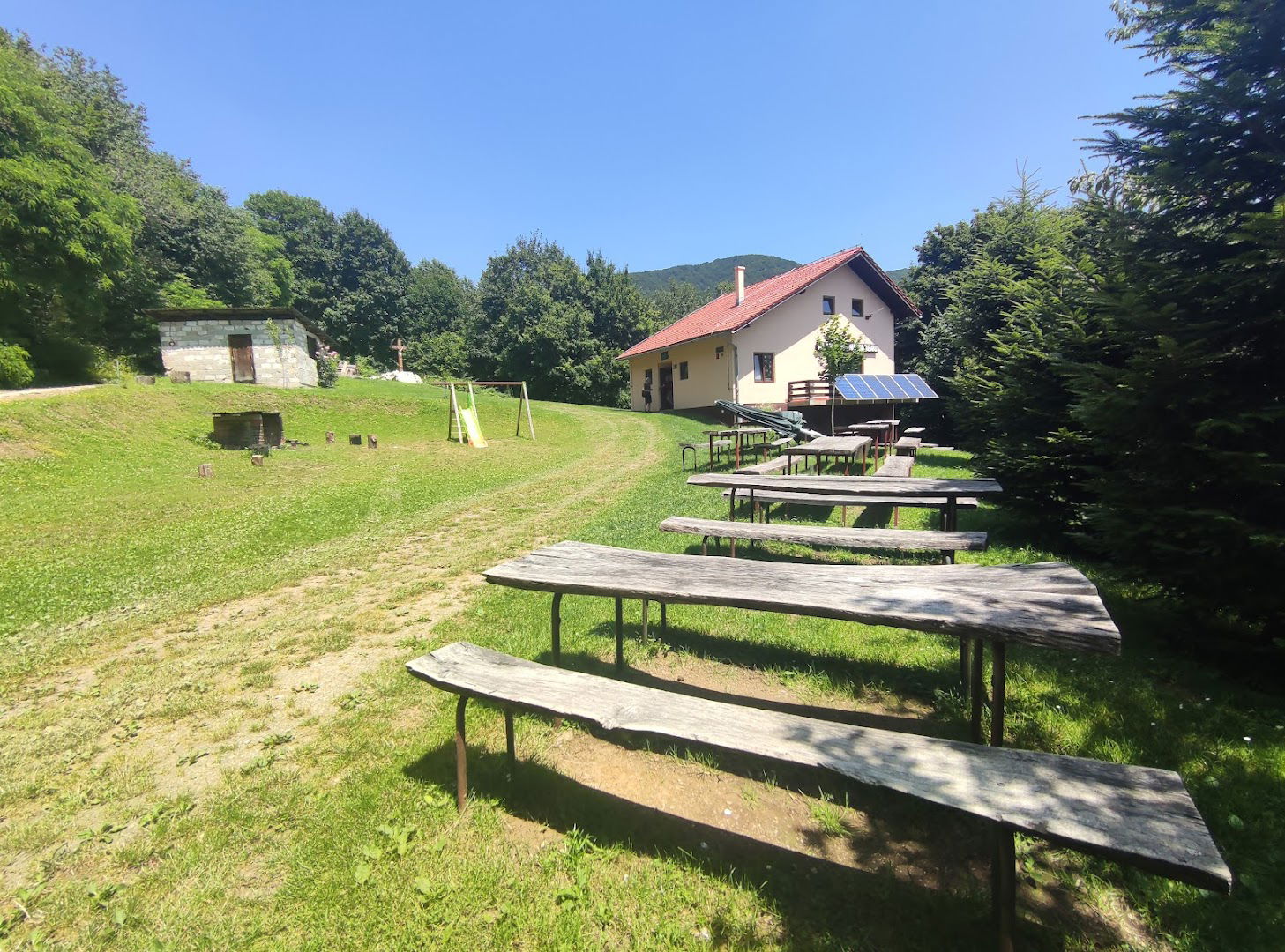 Planinarska kuća Majer