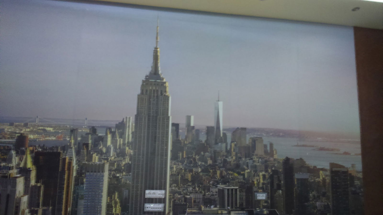 Svetlece Reklame Lira